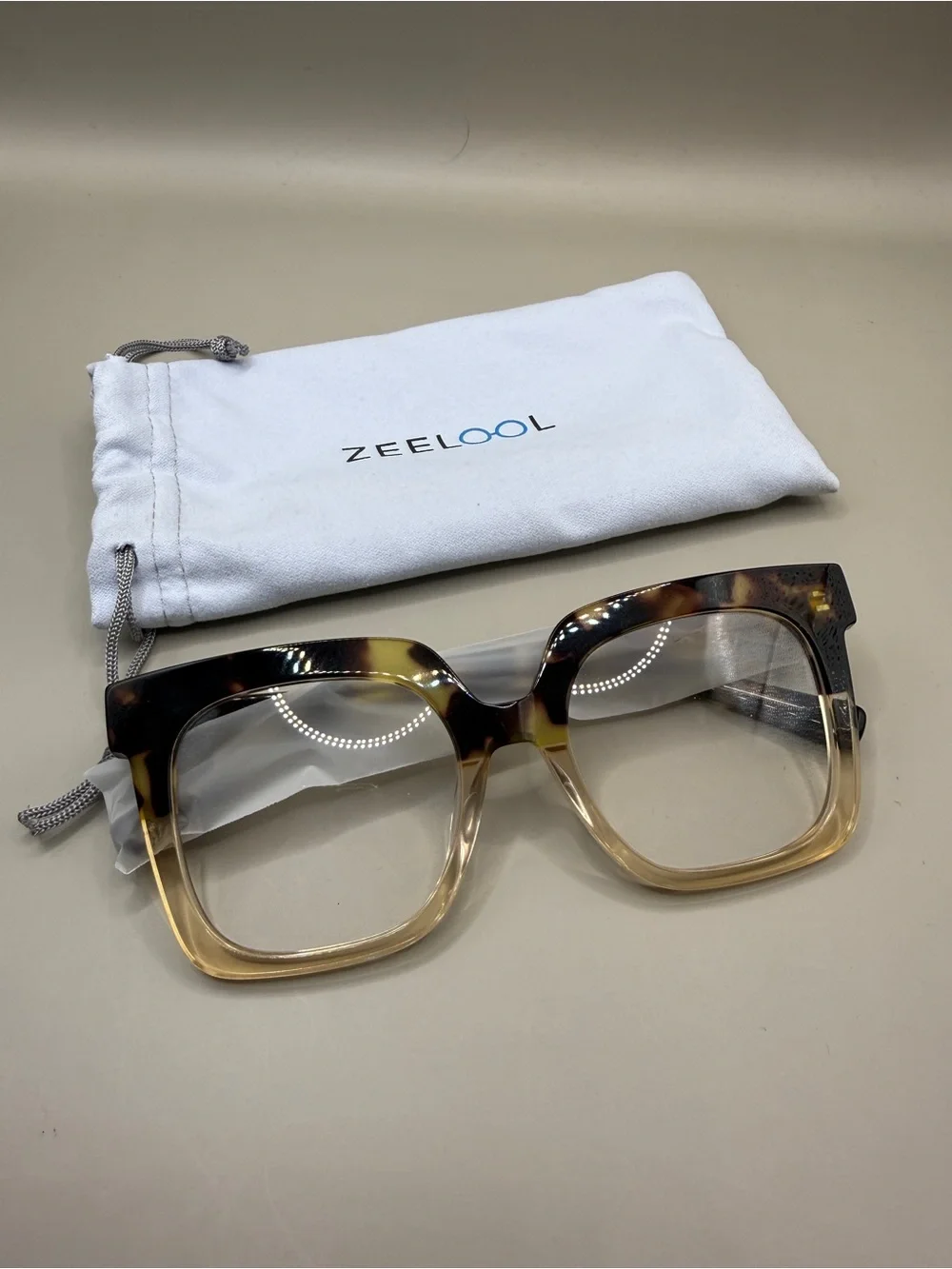 ZEELOOL Tortoise Gradient Square Glasses - Brown/Beige, No prescription